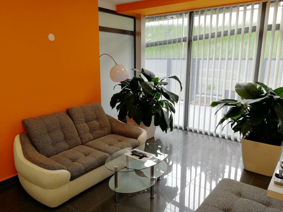 Apartmany Duo Dacice Exterior photo